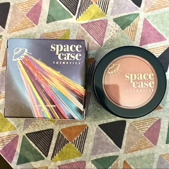 SPACE CASE COSMETICS Makeup Blush Space Case Cosmetics Color Its